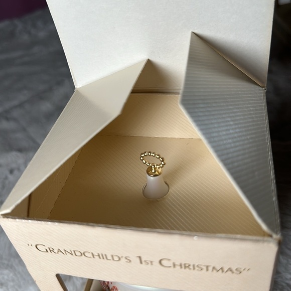 Vintage Hallmark Christmas Keepsake Ornament for Grandchild’s 1st Christmas 1983 - Picture 10 of 10